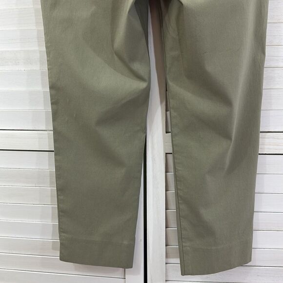 WHBM Stretch Pull On Sage Color Crop Pants Size 10 - Picture 10 of 13